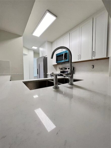 Foto del edificio - 12472 NW 11th Ln