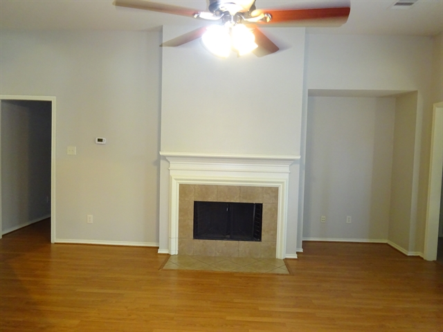 Building Photo - 17615 Burkhart Ridge Dr