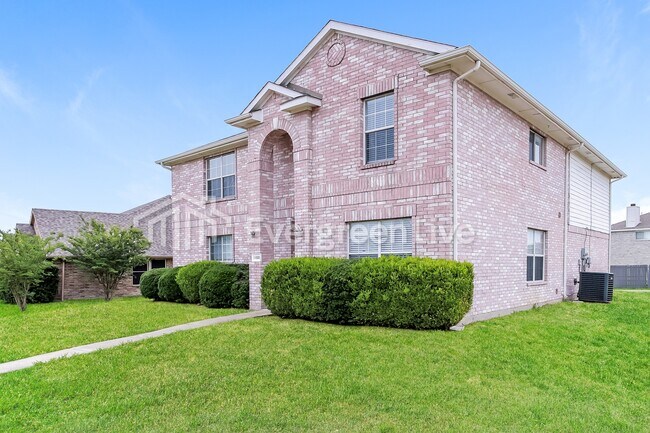Foto del edificio - 1100 Beechwood Ln