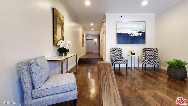 Foto del edificio - 2 br, 2 bath Condo - 133 S Oakhurst Dr Apt...