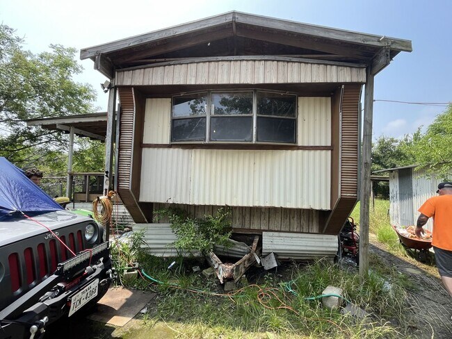 Building Photo - Owner Finance Opportunity KEMP Texas 1.78 ...