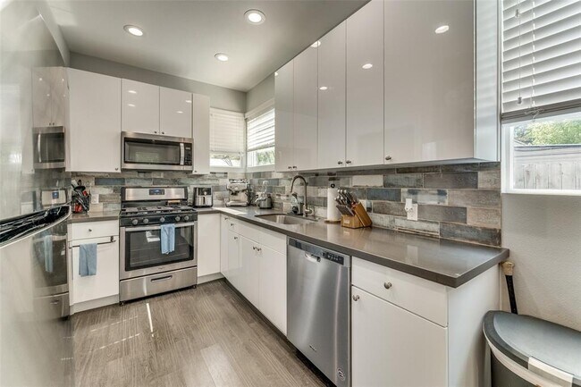 Foto del edificio - 4709 Prock Ln