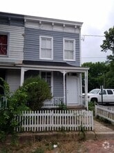Building Photo - 710 N 23rd St