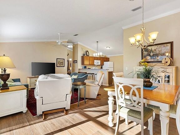 Foto del edificio - 930 Margaux Trail