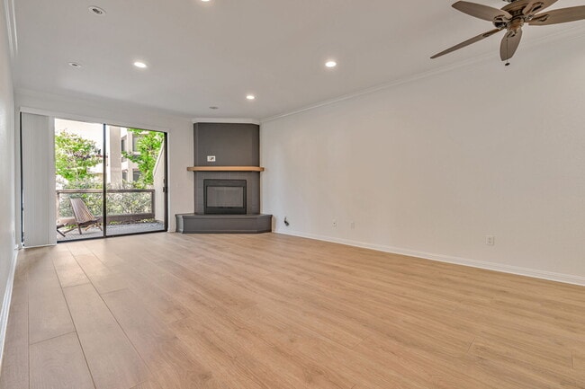 Building Photo - 103 Shorebird Cir