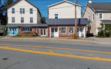 Building Photo - 15 Goshen Ave