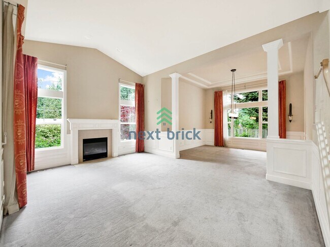 Foto del edificio - 4 Bed 2.5 Bath Single Family for Rent!