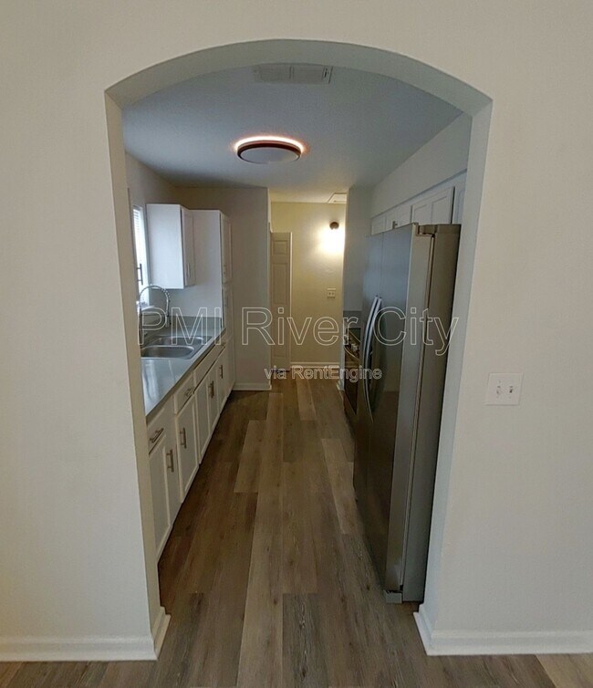 Foto del edificio - 1358 Prince St
