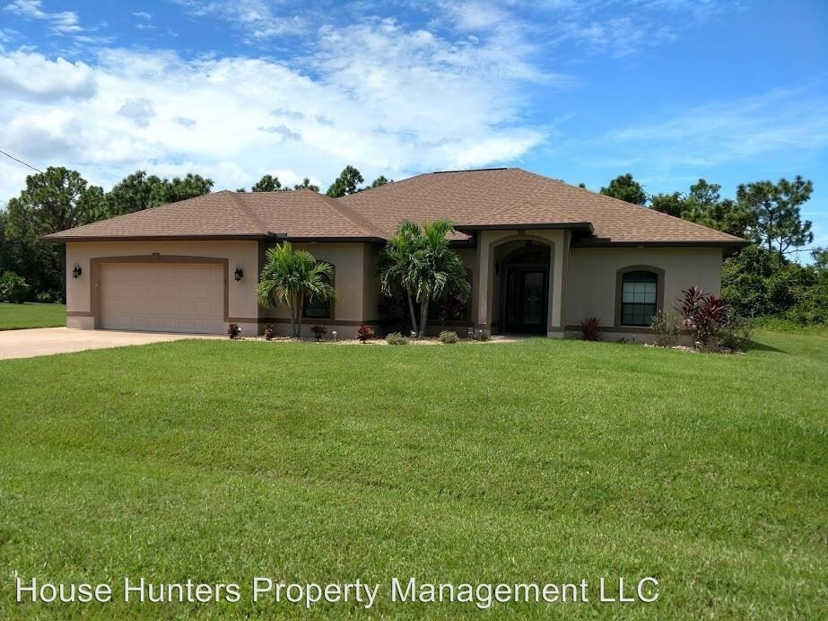 Primary Photo - 3 br, 2 bath House - 55 Pinehurst Place