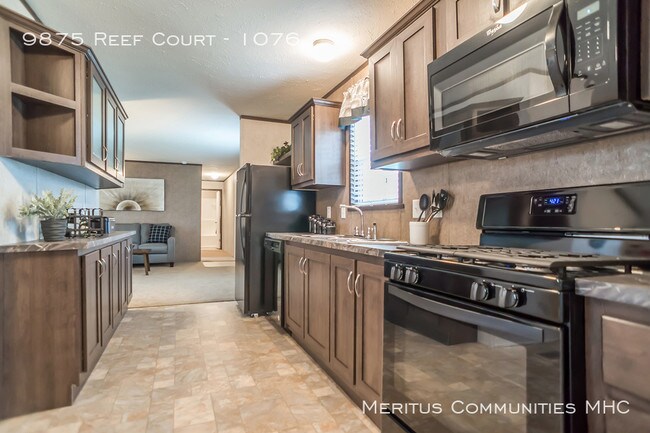 Foto del edificio - 9875 Reef Ct