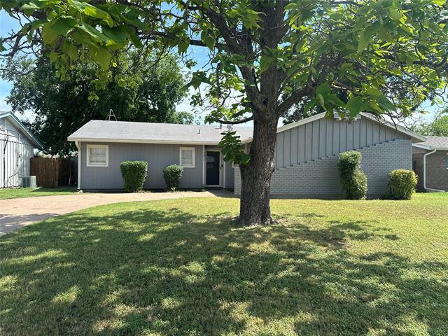 Building Photo - 3017 Bennett Dr