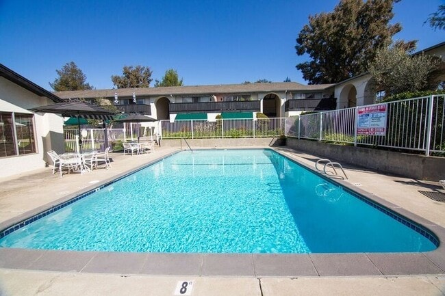 Interior Photo - Twelve Oaks Apartments