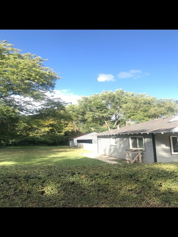 Building Photo - 2770 S 8560 W