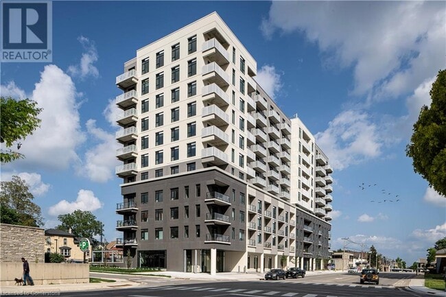 Building Photo - 66 Weber St E