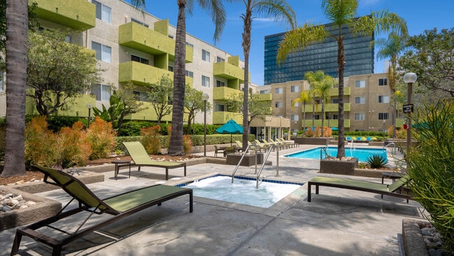 Piscina - Hampshire Place