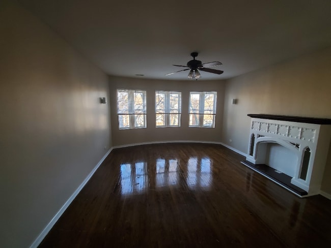 Foto del edificio - 7700 S Essex Ave