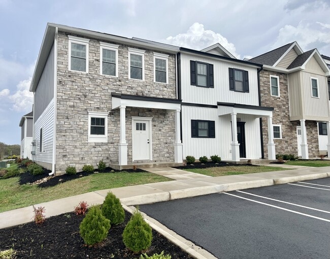 Photo - 556 Leesville Rd Townhome
