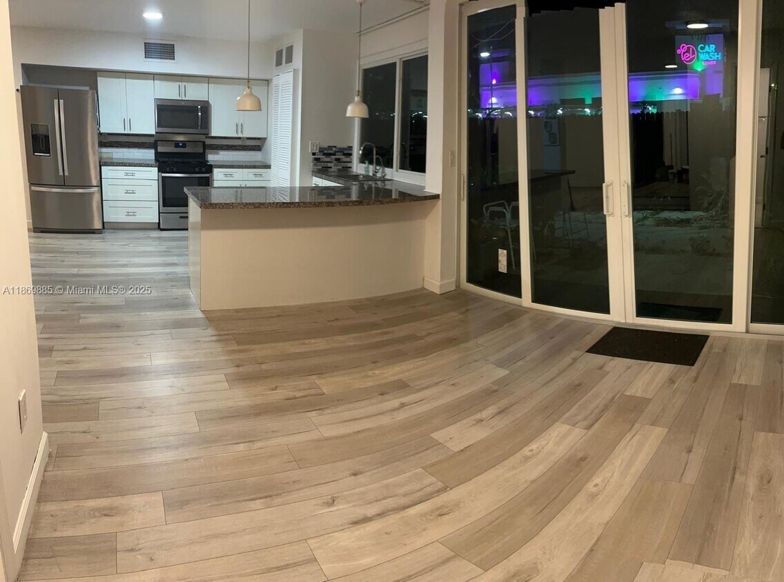 Foto principal - 7133 SW 109th Ct