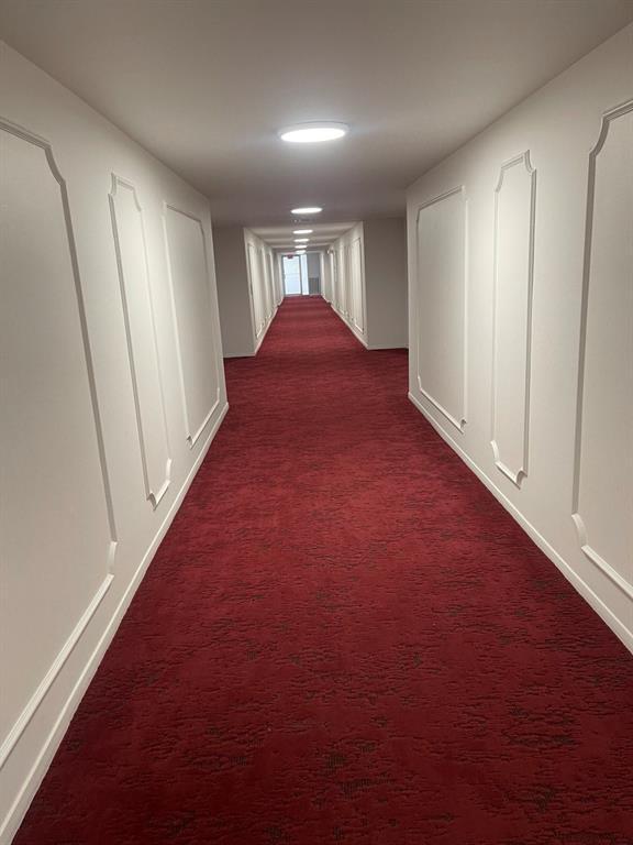 Foto del edificio - 5050 Ambassador Way