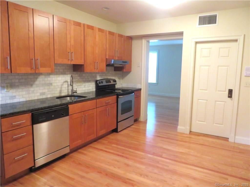 7 Trumbull St Unit 1, New Haven, CT 06511 Apartment for Rent in New