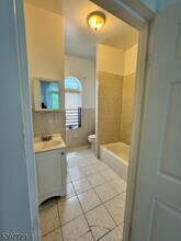 Building Photo - 475 Clinton Ave