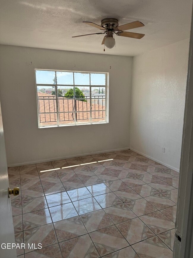 Building Photo - 1300 N Ochoa St