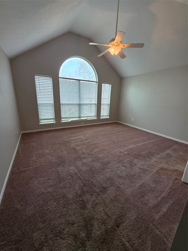 Building Photo - 5226 Cottonwood Creek Ln