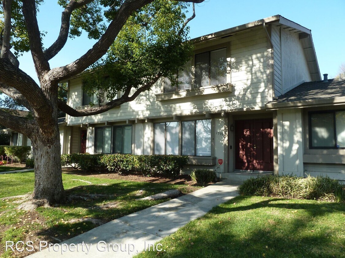3 br, 2.5 bath House 1508 Rhinecliff Way House Rental in San Jose