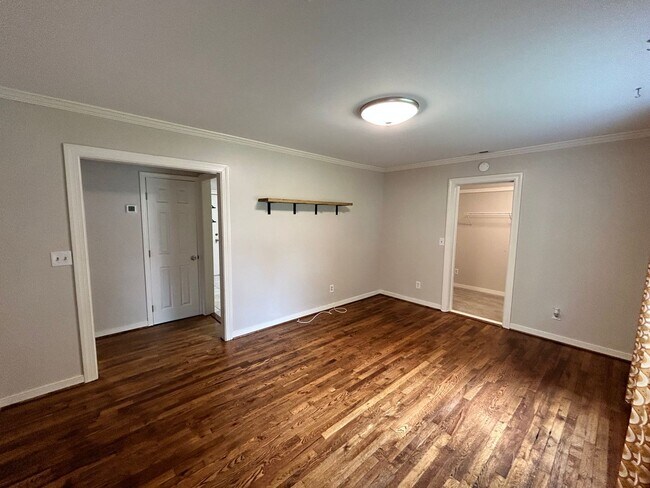 Building Photo - Perfect 2 Bedroom Home in Ginter Park Avai...