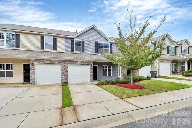 Building Photo - 7107 Adare Mews Rd