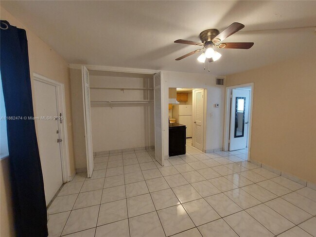 Foto del edificio - 5801 NE 18th Ave