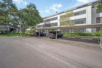 Building Photo - 2585 Countryside Blvd