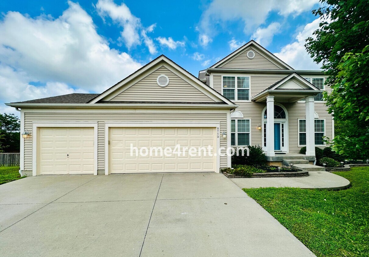 Foto principal - Wood Floors, Open Layout, Plenty of Natura...