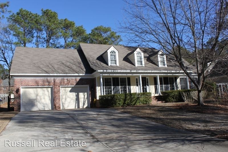 Primary Photo - 2082 Loganberry Dr