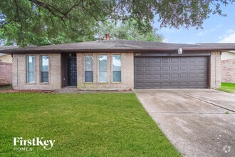 Building Photo - 16239 La Terra Dr
