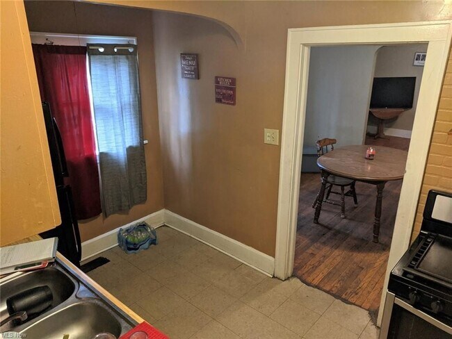 Foto del edificio - 286 West Miller Avenue, Unit 1
