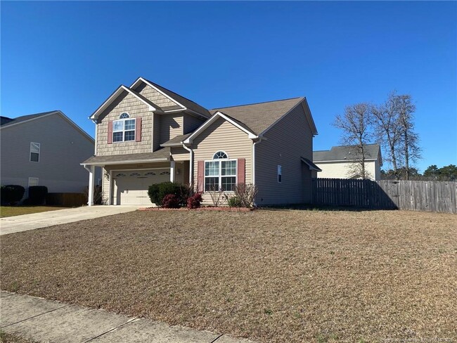 Building Photo - 2104 St Nicholas Dr