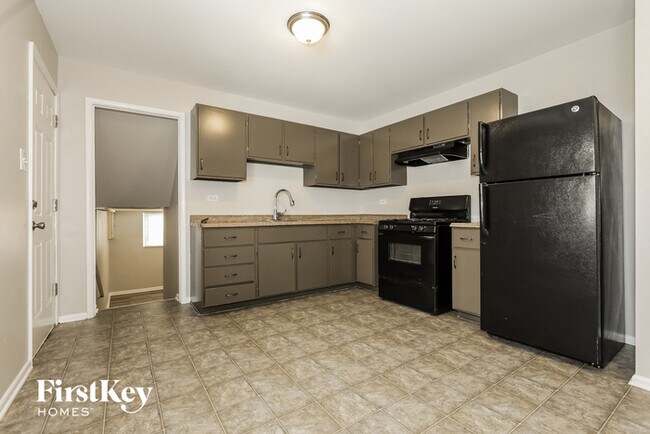 Foto del edificio - 124 S Chestnut Ln
