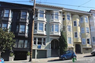 Building Photo - 635a Castro St