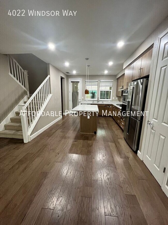 Foto del edificio - 4022 Windsor Wy