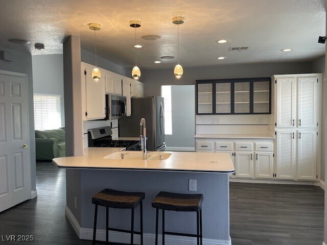 Foto del edificio - 2420 Pebble Springs Ct