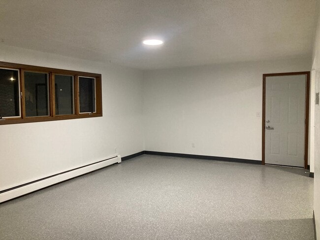 Building Photo - 201 1st Ave NE