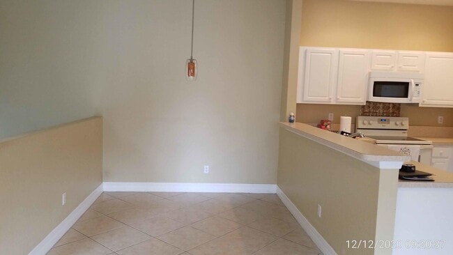 Building Photo - 3025 Grandiflora Dr