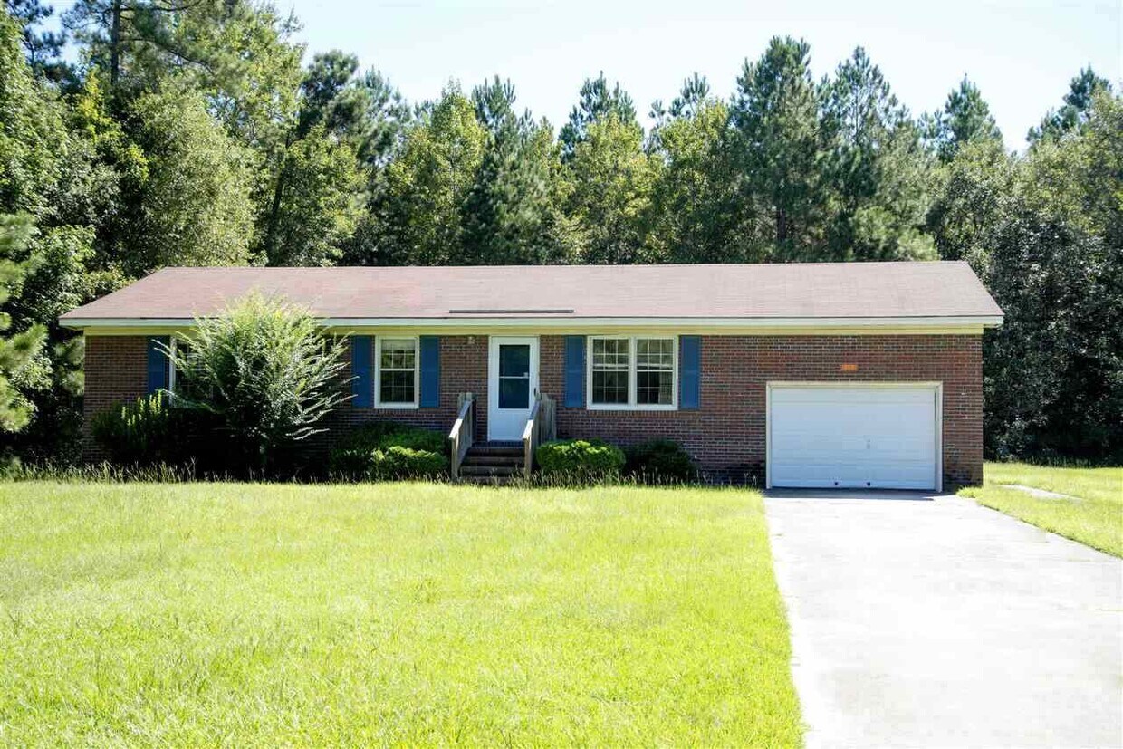 265 Union Chapel Church Rd, Richlands, NC 28574 House Rental in