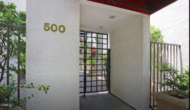 Foto del edificio - 500 E Del Mar Blvd