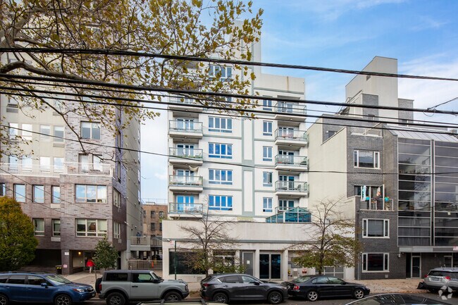 Building Photo - 143-145 Skillman Ave