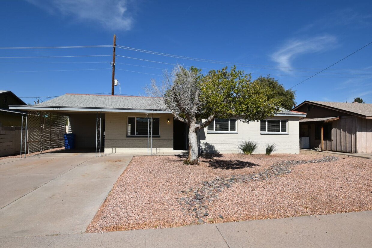 Primary Photo - 3118 W Corrine Dr