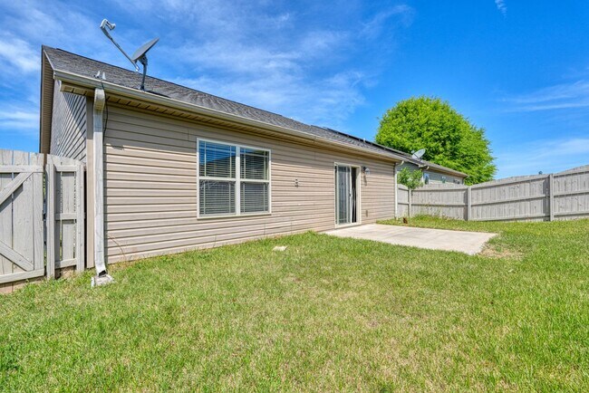 Foto del edificio - 707 Bankston Dr