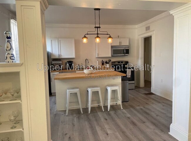Photo - 7429 Hampson Street Apartment
