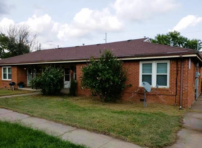 Building Photo - 1629 Crowley